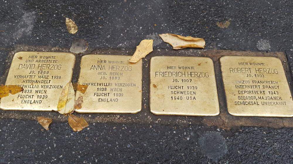 Stolpersteine und andere Erinnerungszeichen an Orte des Terrors und Opfer des Nationalsozialismus und Holocaust werden auf der digitale Erinnerungslandkarte