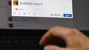 Fremdenfeindlichkeit steht an der Spitze der Hasspyramide im Internet