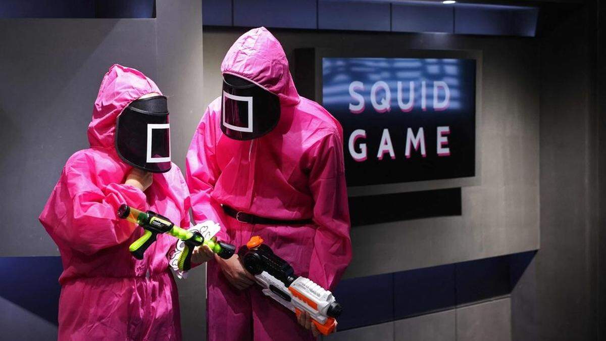 &quot;Squid Game&quot;-Partys, -Cafés, -Spiele: Die Serie löste einen weltweiten Hype aus.