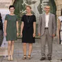 Soziallandesrätin Doris Kampus, Behindertenanwalt Siegfried Suppan und Bereichsleiterin Monika Klaffenböck mit den Expertinnen des Regionalen Beratungszentrums in der Oststeiermark: Martina Freismuth und Oana-Mihaela Iusco (von rechts)