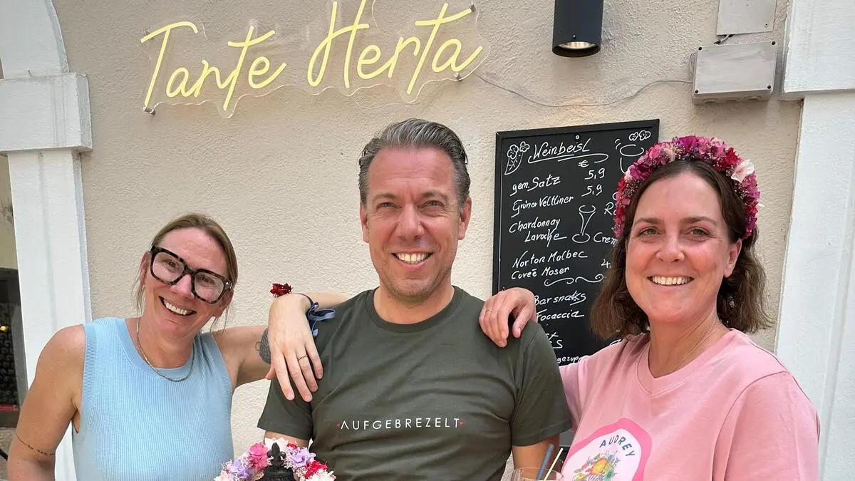 Claudia Hochmüller, Thomas Pachlinger und Kathrin Gierok laden am 17. und 18. Juli zum Kirchtags-Shopping ein