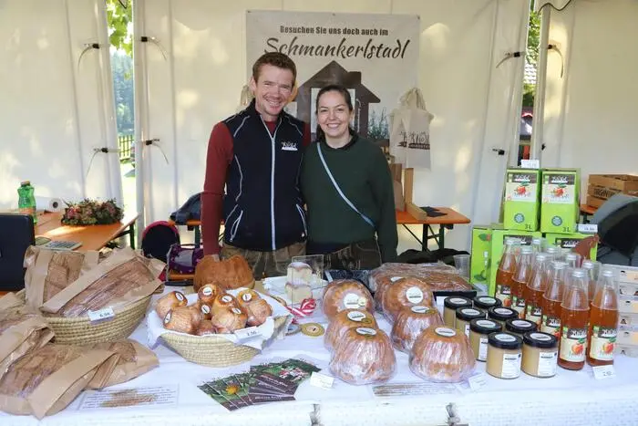 Beim „Herbstreigen“, der in diesem Jahr bereits zum fünften Mal stattfindet, warten auf die Besucher regionale Köstlichkeiten, Produkte von über 40 Produzenten und vielfältige Unterhaltung.