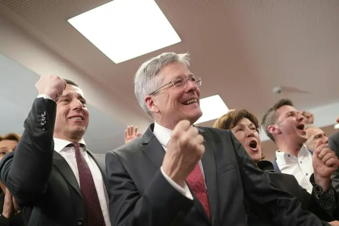 Klicken Sie sich durch die Fotos!