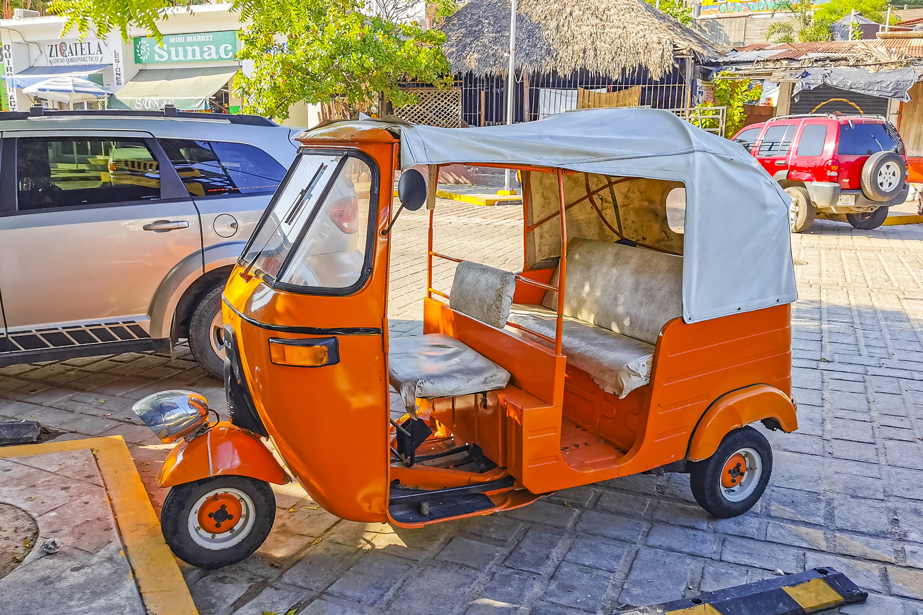 Unfall mit Tuk Tuk: Zwölfjährige verwechselt Gas- und Bremshebel