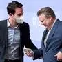 Neos-Chef Christoph Wiederkehr (links) musste aus den Medien über die Notlage der Wien Energie erfahren und wurde erst im Nachhinein von seinem Koalitionspartner Michael Ludwig (SPÖ) informiert