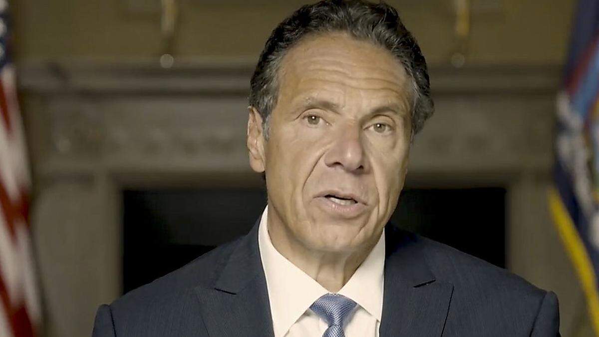 New Yorks Gouverneur Andrew Cuomo 