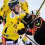 Nico Brunner (rechts) und die Graz99ers gewannen bei den Vienna Capitals