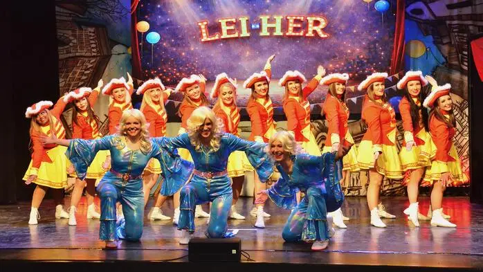 Die Akteure boten den Zuschauern ein buntes Bühnenprogramm
