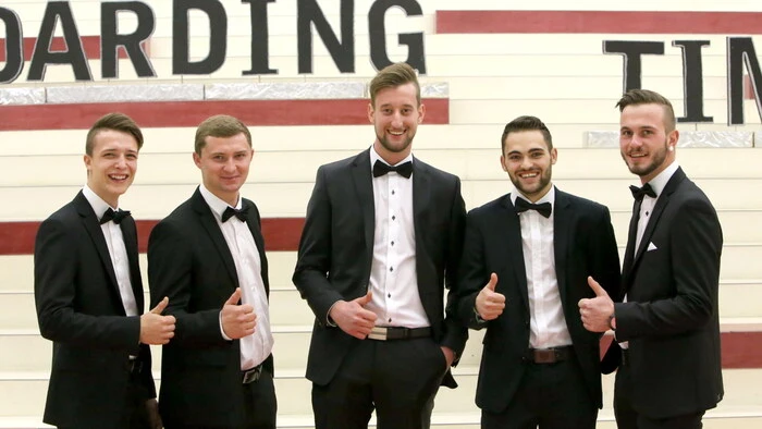 Er ist zweifelsohne d e r Ball der Bälle im Bezirk: Der Schulball der Höheren Bundeslehranstalt für wirtschaftliche Berufe (HLW) St. Veit.     