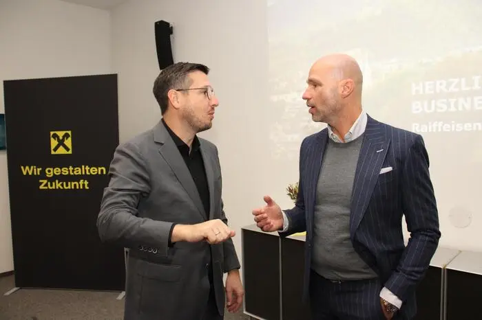 Stargast war Top-Speaker Roger Rankel (rechts). Der Experte für Kundengewinnung und Verkaufspsychologie hielt einen unterhaltsamen Vortrag
