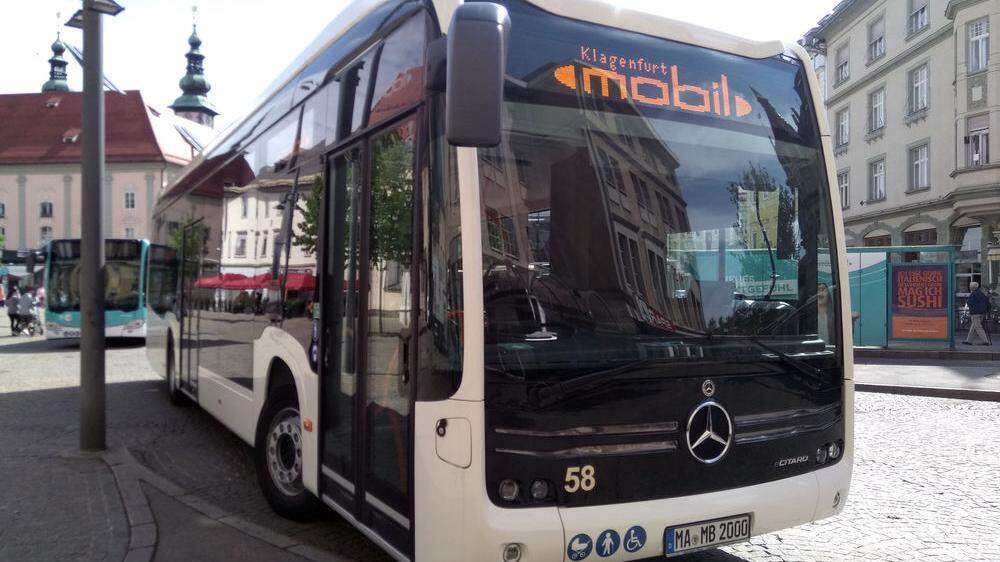 Elektrobusse sind bereits zu Testzwecken in der Stadt unterwegs