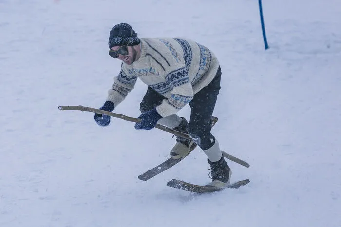 Rückblickend freut man sich als Hobbyskifahrer über die Weiterentwicklungen der Skiausrüstung.
