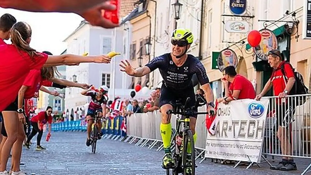 Der AC Donau Chemie organisierte aucht 2019 die Labestation auf dem Hauptplatz 