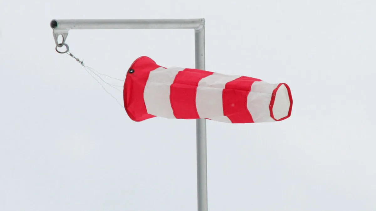 In den Bergen erwarten die Meteorologen Windgeschwindigkeiten deutlich über 100 km/h