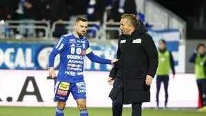 Vom Platz auf die Tribüne: Jürgen Heil und Manfred Schmid