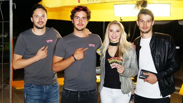 Das Team der Sportfreunde Rückersdorf hatte bereits am Eingang alle Hände voll zu tun.