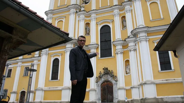 Die Basilika in Graz-Mariatrost muss saniert werden. Pfarrprovisor Dietmar Grünwald und weitere engagierte Persönlichkeiten haben große Pläne.