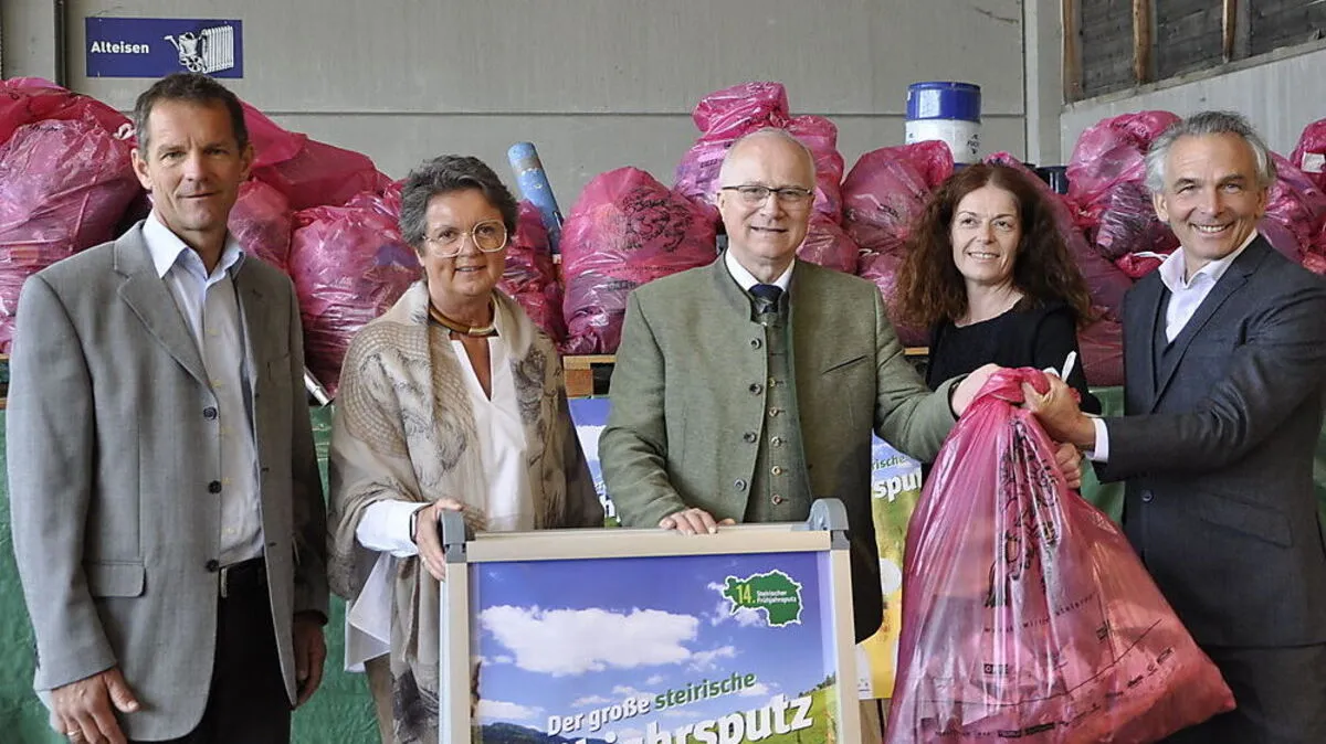 Die Verantwortlichen freuten sich über 2850 Kilogramm Müll, der alleine im Pölstal gesammelt wurde