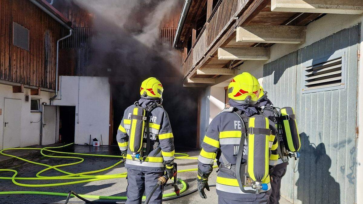 Die Einsatzkräfte der Feuerwehr konnten den Brand schnell löschen