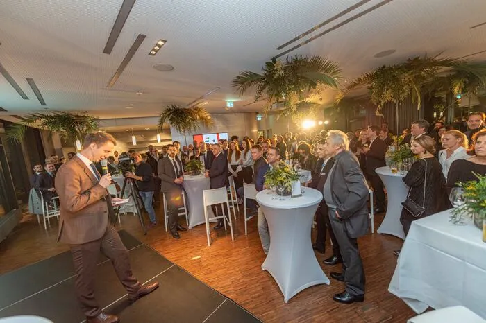 Insgesamt waren rund 150 Gäste bei der Gala im Skyroom des Styria Mediacenters dabei. Durch den Abend führte Moderator Mathias Pascottini...