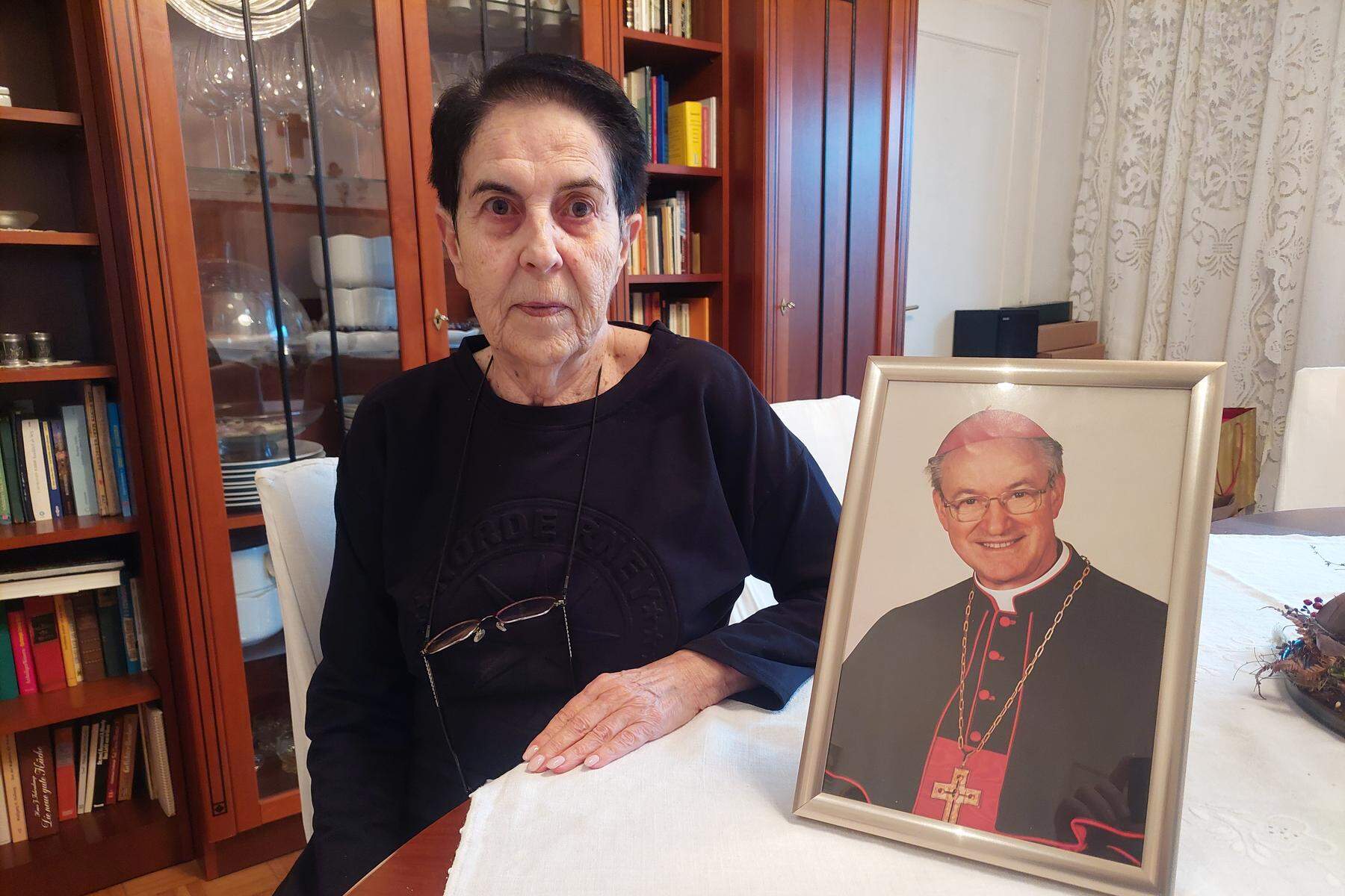 St. Stefan trauert um Alois Kothgasser: Marianne Papst: „In unserem Haus ist der Herr Bischof groß geworden“