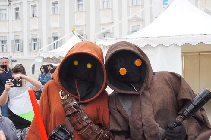 Klicken Sie sich durch die Fotos!