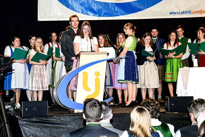 Musikalisch umrahmt wurde die Feier vom Chor der Landjugend Steiermark.