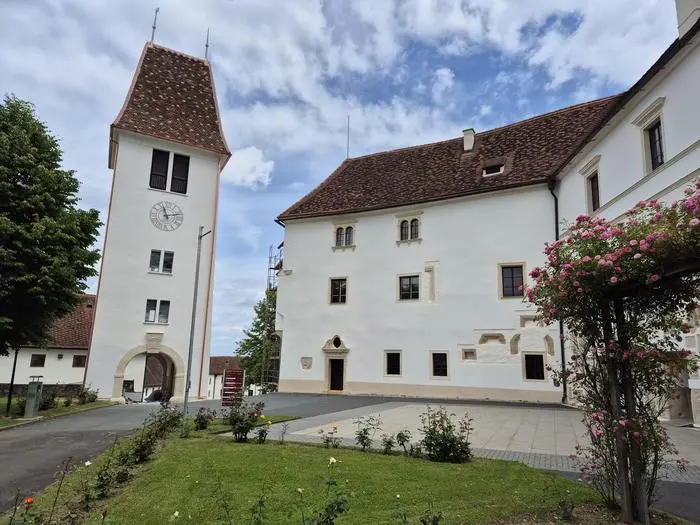 In Schloss Seggau treffen sich am Freitag die Landeshauptleute mit der Regierungsspitze