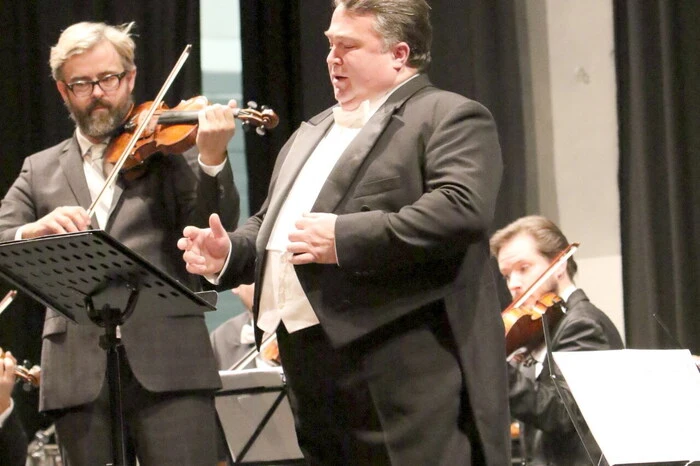 ... und Jörg Schneider (Tenor) von der Wiener Staatsoper.