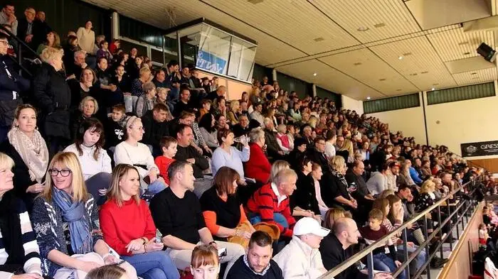 Der ATUS Köflach lud zum Schauturnen und die Sporthalle war zum Bersten voll.