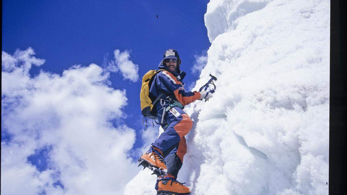 Hans Kammerlander bei einer Akklimatisierungstour im unteren Bereich des K2