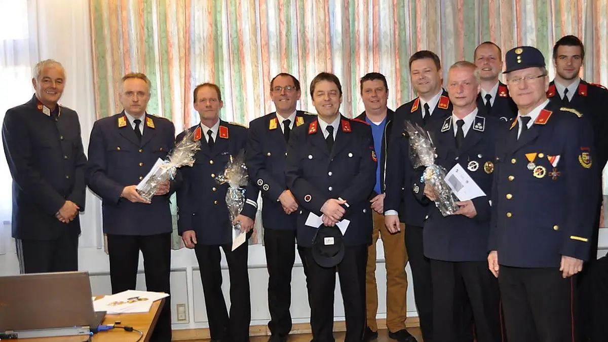 Die Kameraden der FF Guttaring