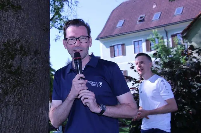 Bürgermeister Georg Preßler begrüßte die Teilnehmer und bedankte sich bei der Landjugend für ihr Engagement.