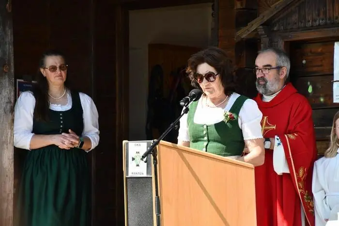  Nach dem Festgottesdienst mit Pfarrer Grzegorz Szoltysek fand der offizielle Festakt statt.