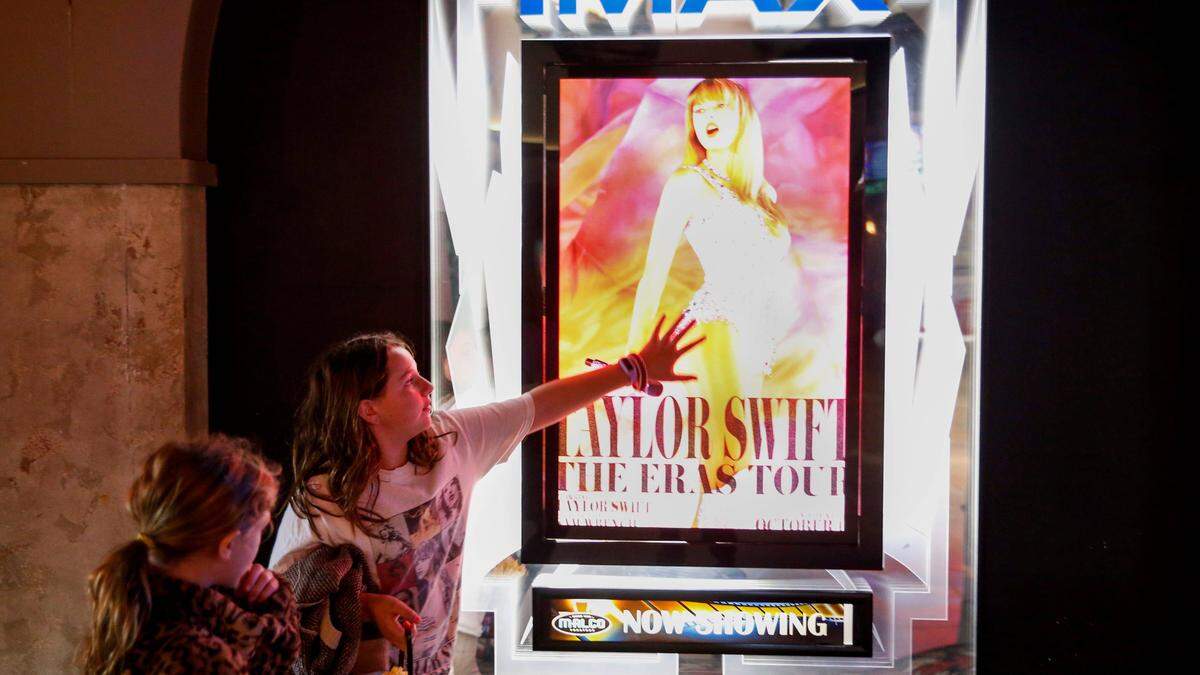 Von jung bis alt: Alle feiern den Konzertfilm von Taylor Swift