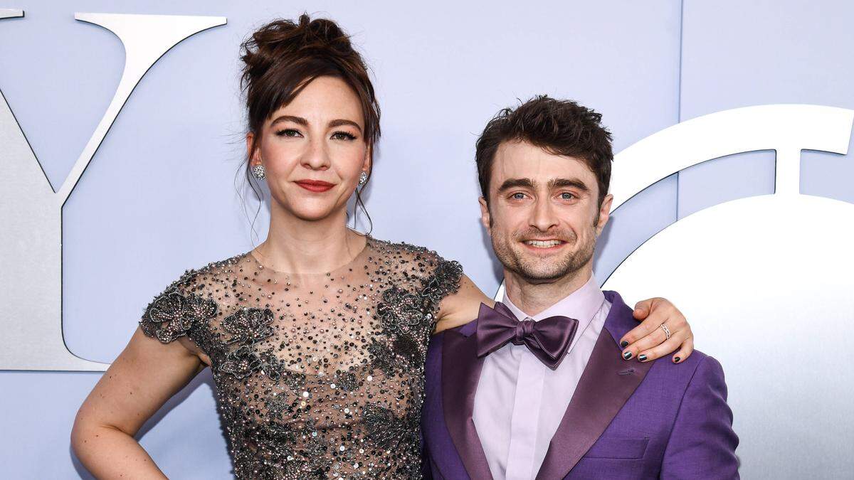 Erin Darke und Daniel Radcliffe zeigten sich bei der Verleihung der Tony Awards am 16. Juni schwer verliebt
