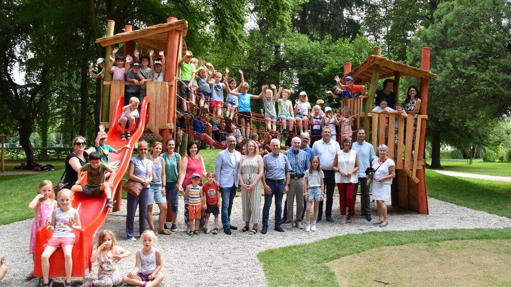 Der neue Bewegungspark im Leibnitzer Stadtpark wurde am Dienstag offiziell eröffnet