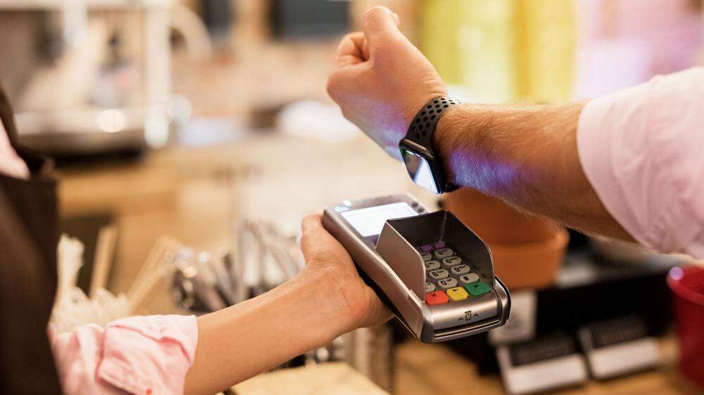 Apple Pay: Bezahlen via Smartphone oder Smartwatch 