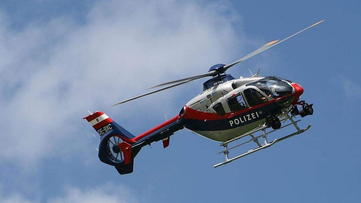 Polizeihubschrauber kreist über Mariatrost