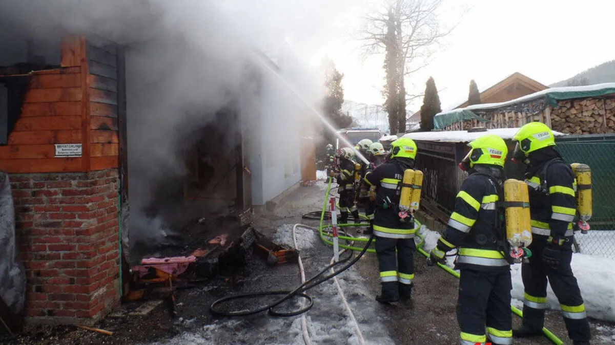 Den Feuerwehren gelang es, den Brand zu löschen
