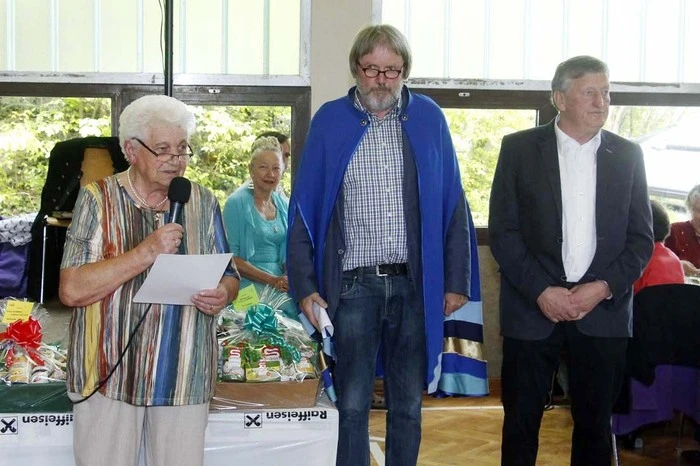 Obfrau Luise Arnold und Festobmann Anton Reber konnten eine Vielzahl an Besuchern...