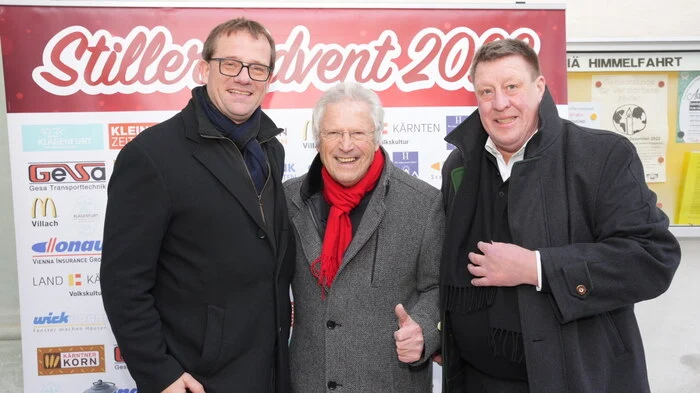 Die Organisatoren Wolfgang König und Richi Di Bernardo mit Bürgermeister Josef Jury.
