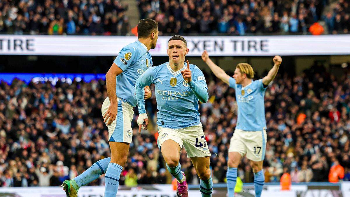 Phil Foden traf im Derby doppelt