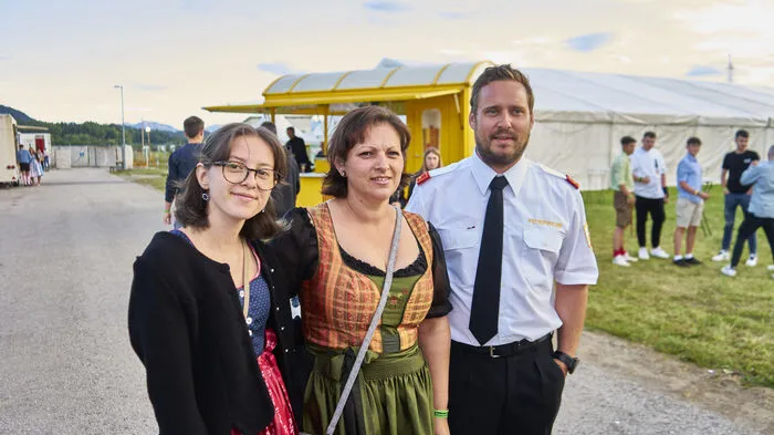 Alles hat gepasst - das Wetter, die Musik, die Stimmung. In St.Donat war "voll Haus" beim Feuerwehrfest am Wochenende. Klicken Sie sich durch die Bilder!