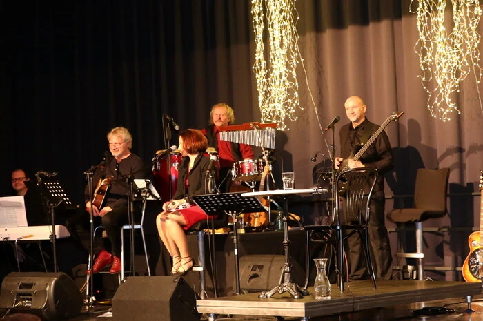Für den musikalischen Aufputz sorgten "ARGE Töne" (Max Trink, Herbert und Heidi Brandstätter, Walter Brunner, Andres Klimbacher). 