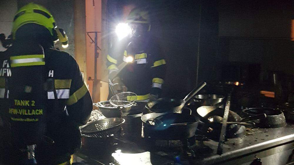 In einer Restaurant-Küche in Villach brach ein Brand aus