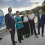 Weitblick am Wörthersee: IV-Präsident Timo Springer, Infineon-Chefin Sabine Herlitschka, Andrea Freitag (Schwing GmbH), IV-Geschäftsführerin Claudia Mischensky, Stefan Greimel, Vorstand der Treibacher Industrie AG und Flex-Chef Martin Reiner