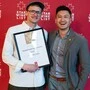 Martin Rainer mit Jury-Sprecher Stephen Wong