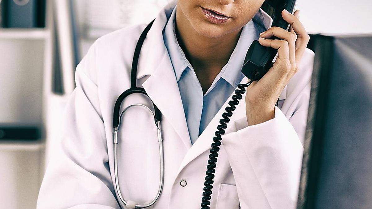 Nicht nur telefonisch - Patienten kommen vermehrt auch wieder in die Arztpraxen