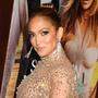 Jennifer Lopez bei Filmpremiere von &quot;Shotgun Wedding&quot; im Jänner - nun wirbt sie für die Lingerie-Marke Intimissimi